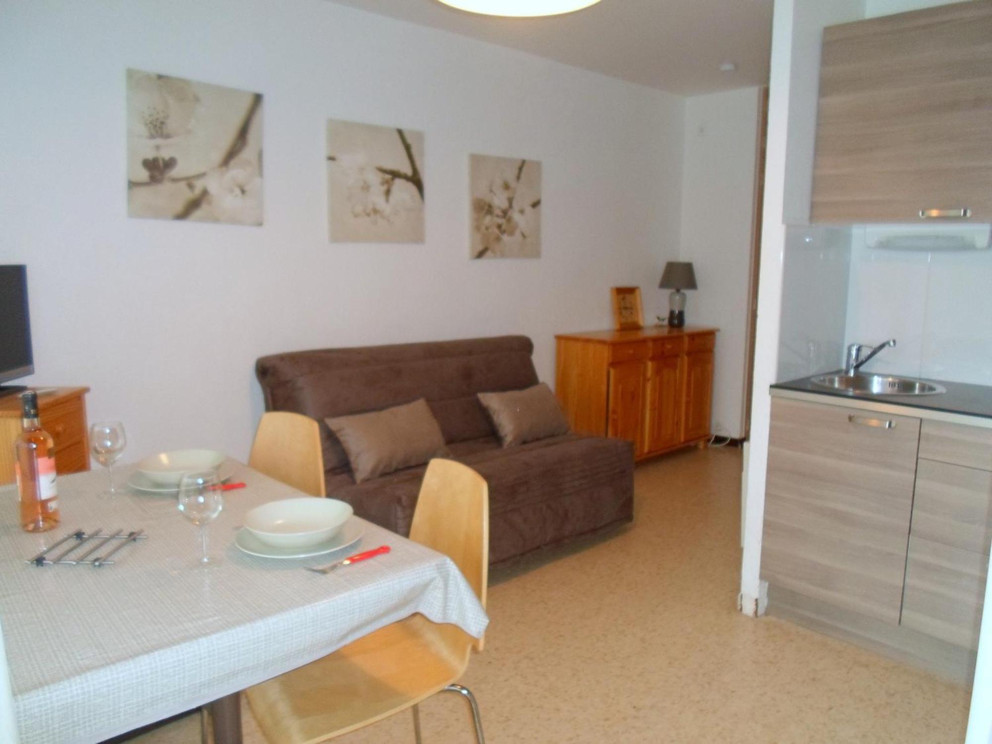 Appartement Avec Terrasse, Climatisation Et Animaux Admis, Proche Des Thermes - Fr-1-503-38 Balaruc-les-Bains Exteriör bild